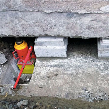House Levelling & Concrete Slab Jacking to Repair Damaged Foundations